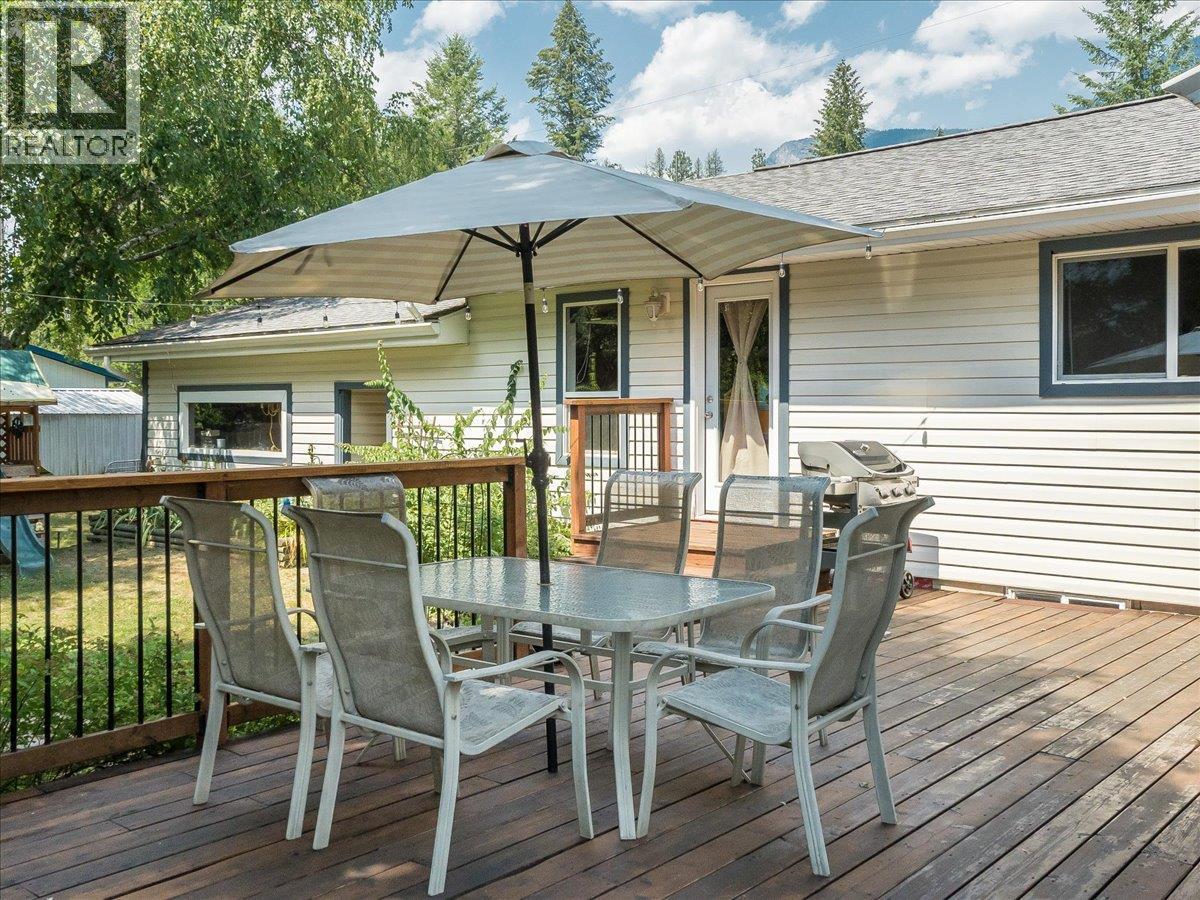 2451 Cunningham Road, Slocan Park, British Columbia  V0G 2E0 - Photo 65 - 10395569