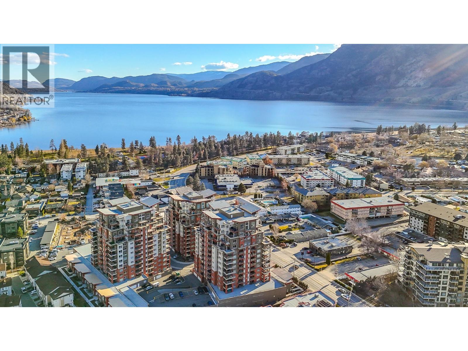 3346 Skaha Lake Road Unit# 304, Penticton, British Columbia  V2A 6G4 - Photo 1 - 10396067