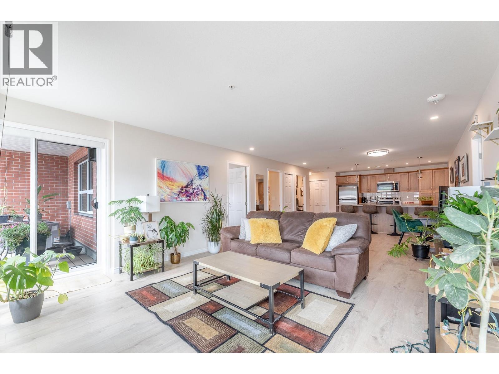 3346 Skaha Lake Road Unit# 304, Penticton, British Columbia  V2A 6G4 - Photo 5 - 10396067