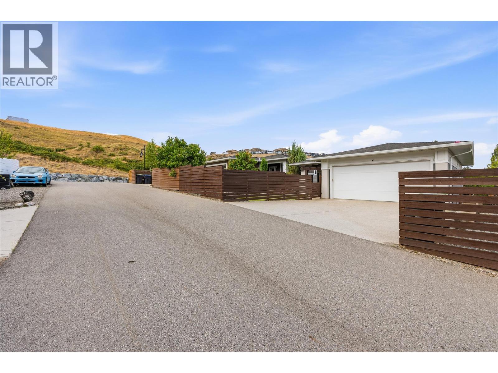 5015 Twinflower Crescent, Kelowna, British Columbia  V1W 5L8 - Photo 7 - 10394779