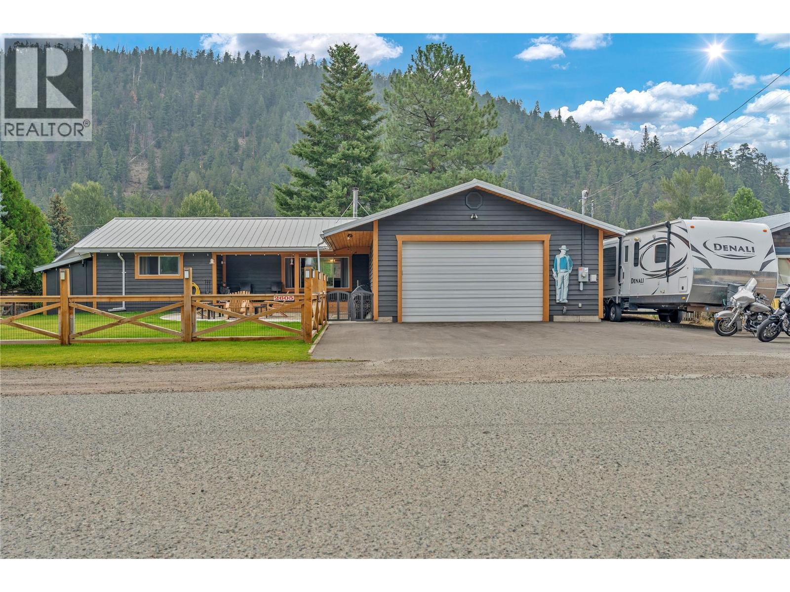2605 Otter Avenue, Tulameen, British Columbia  V0X 1W0 - Photo 1 - 10396089