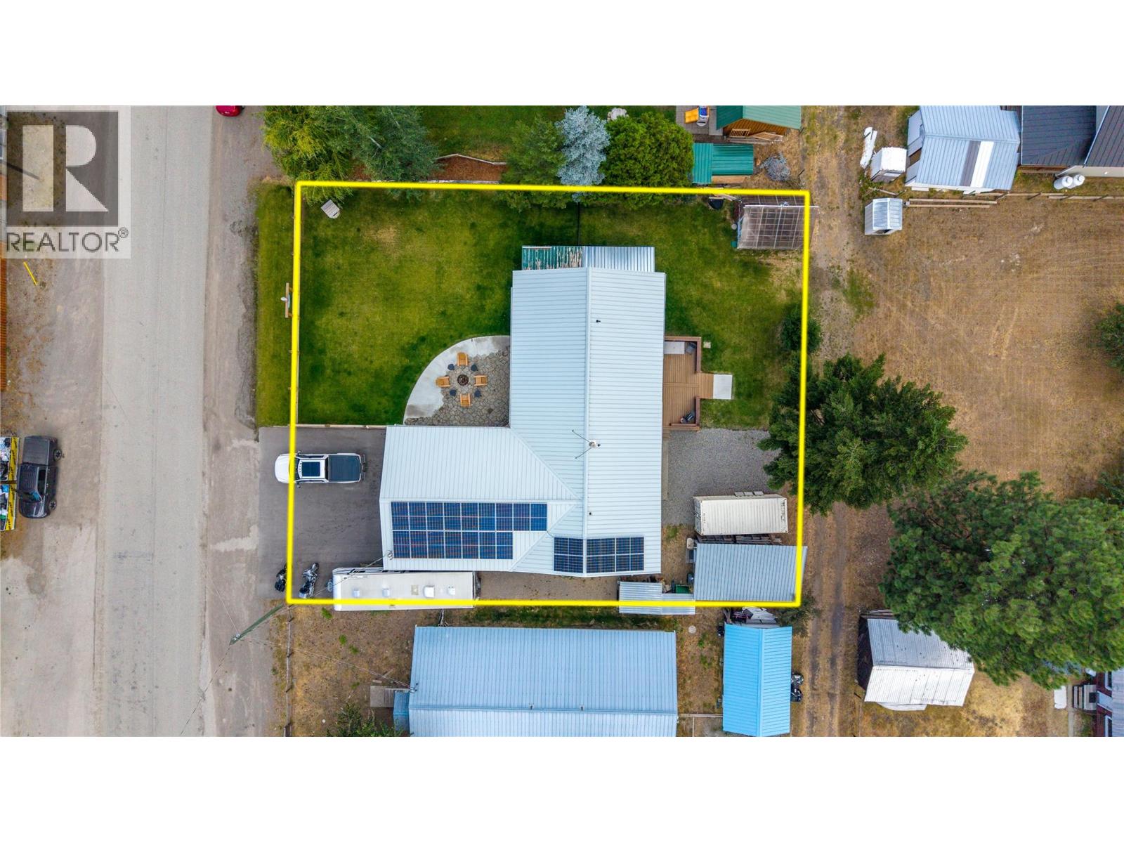 2605 Otter Avenue, Tulameen, British Columbia  V0X 1W0 - Photo 6 - 10396089