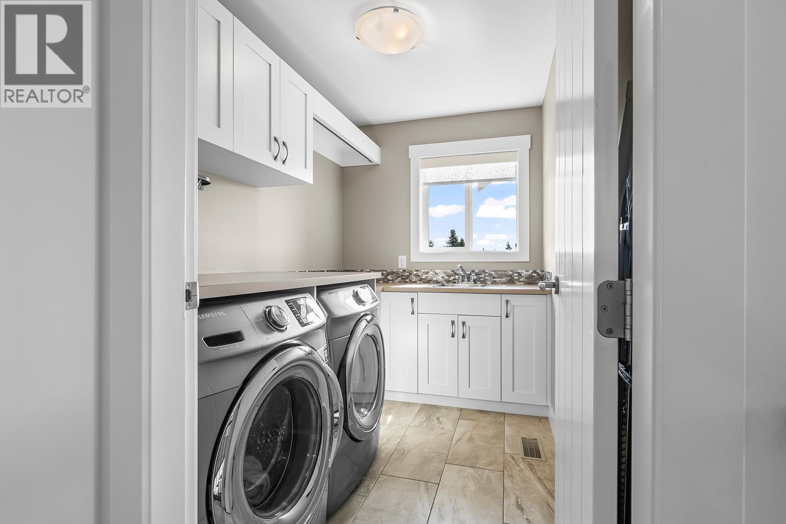 2401 Tallus Heights Drive, West Kelowna, British Columbia  V4T 3M2 - Photo 40 - 10394551