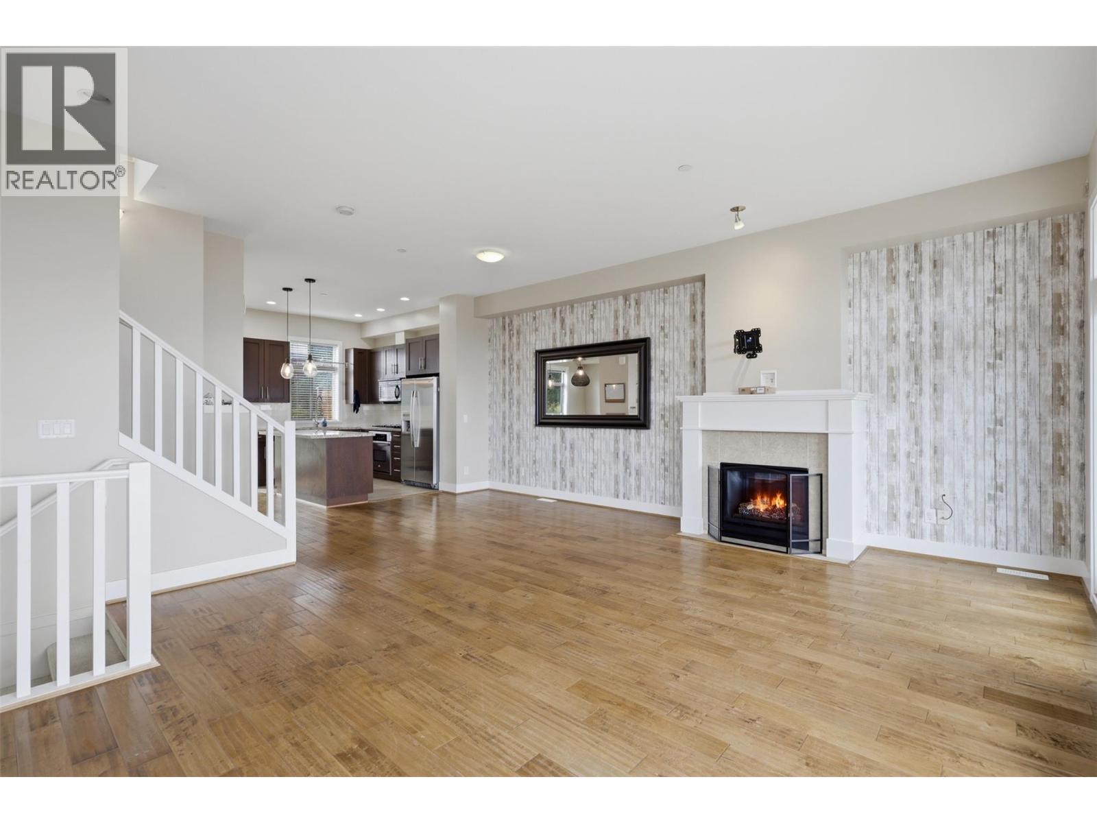 175 Holloway Drive Unit# 11, Kamloops, British Columbia  V1S 0B2 - Photo 6 - 10395829