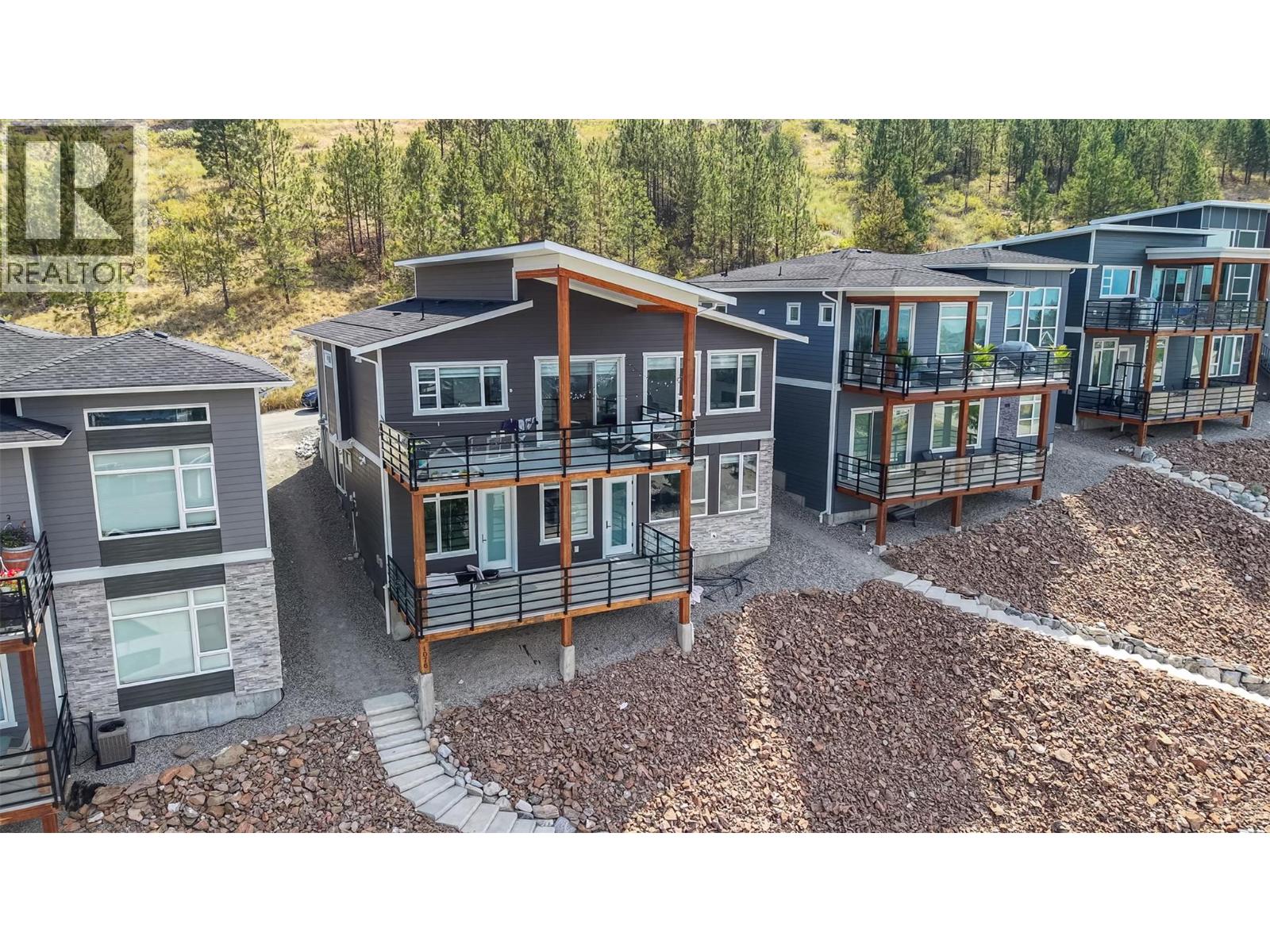 1076 Syer Road, Penticton, British Columbia  V2A 9G4 - Photo 11 - 10396211