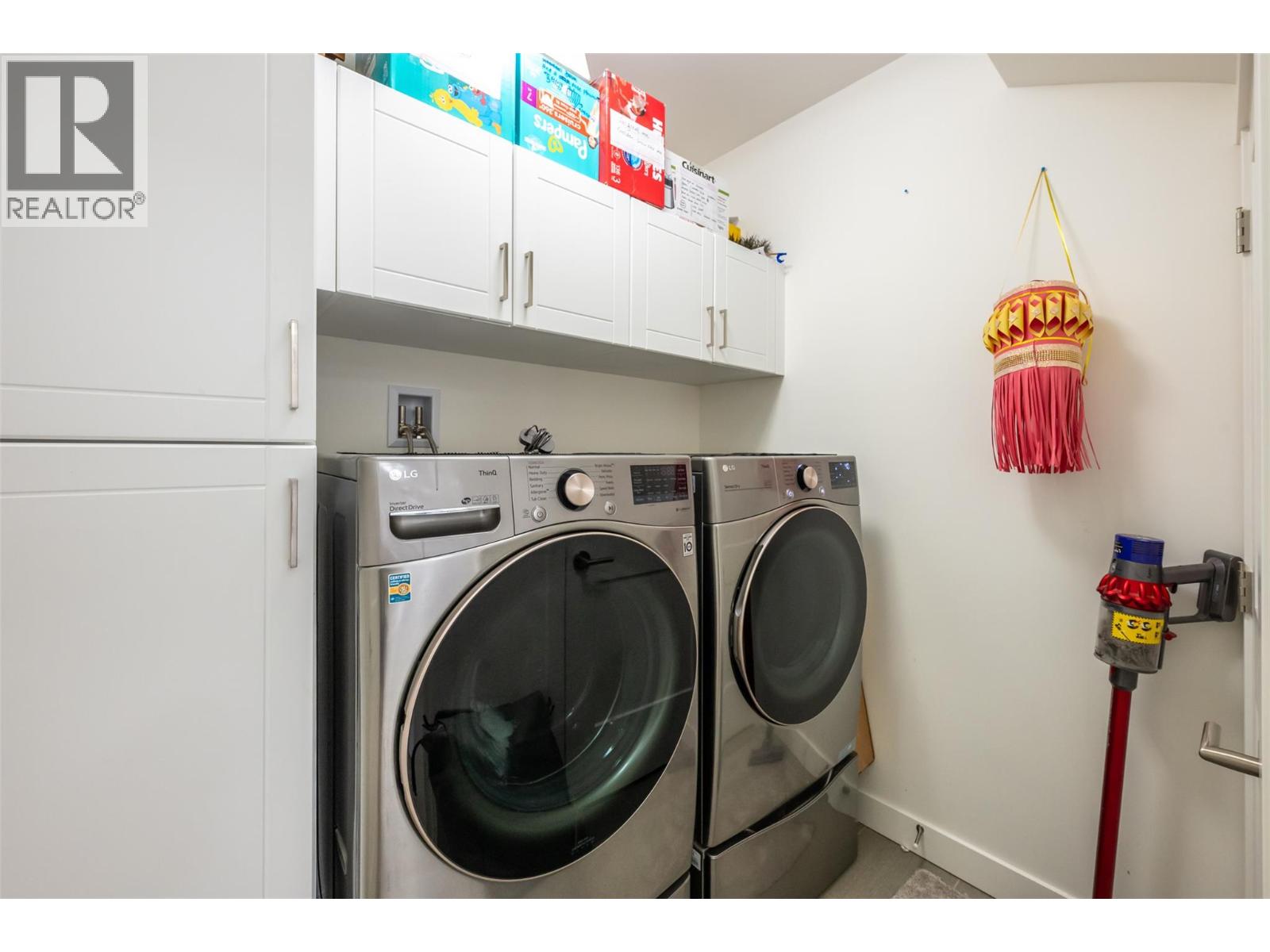 1076 Syer Road, Penticton, British Columbia  V2A 9G4 - Photo 32 - 10396211