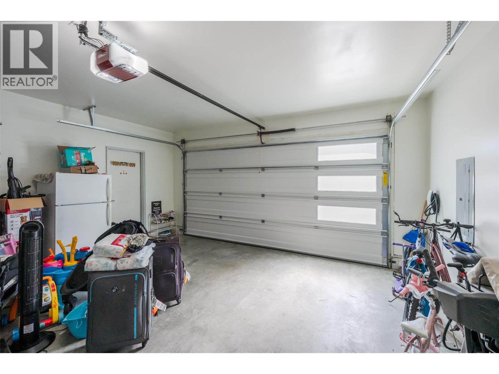 1076 Syer Road, Penticton, British Columbia  V2A 9G4 - Photo 49 - 10396211