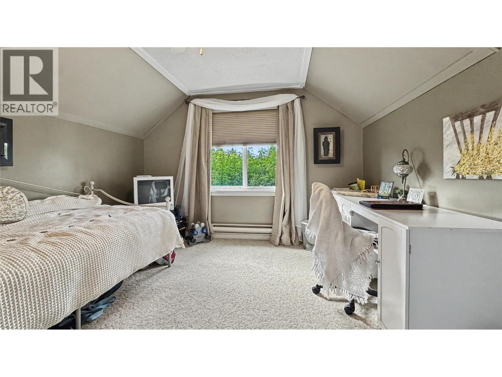 15 15th Avenue S, Cranbrook, British Columbia  V1C 2Y4 - Photo 20 - 10396159