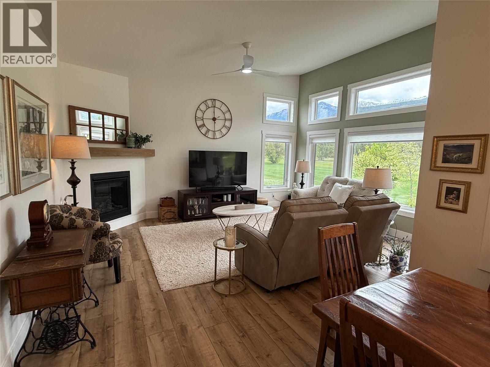 4962 Riverside Drive, Fairmont Hot Springs, British Columbia  V0B 1L1 - Photo 33 - 10396190