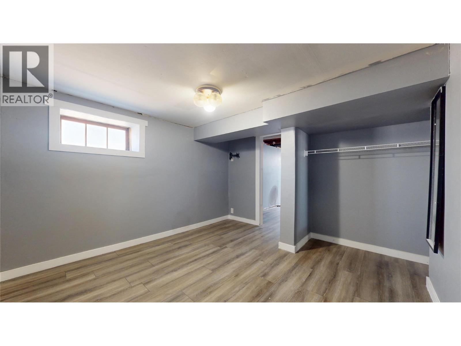 200 5th Avenue S, Cranbrook, British Columbia  V1C 2G4 - Photo 26 - 10396108