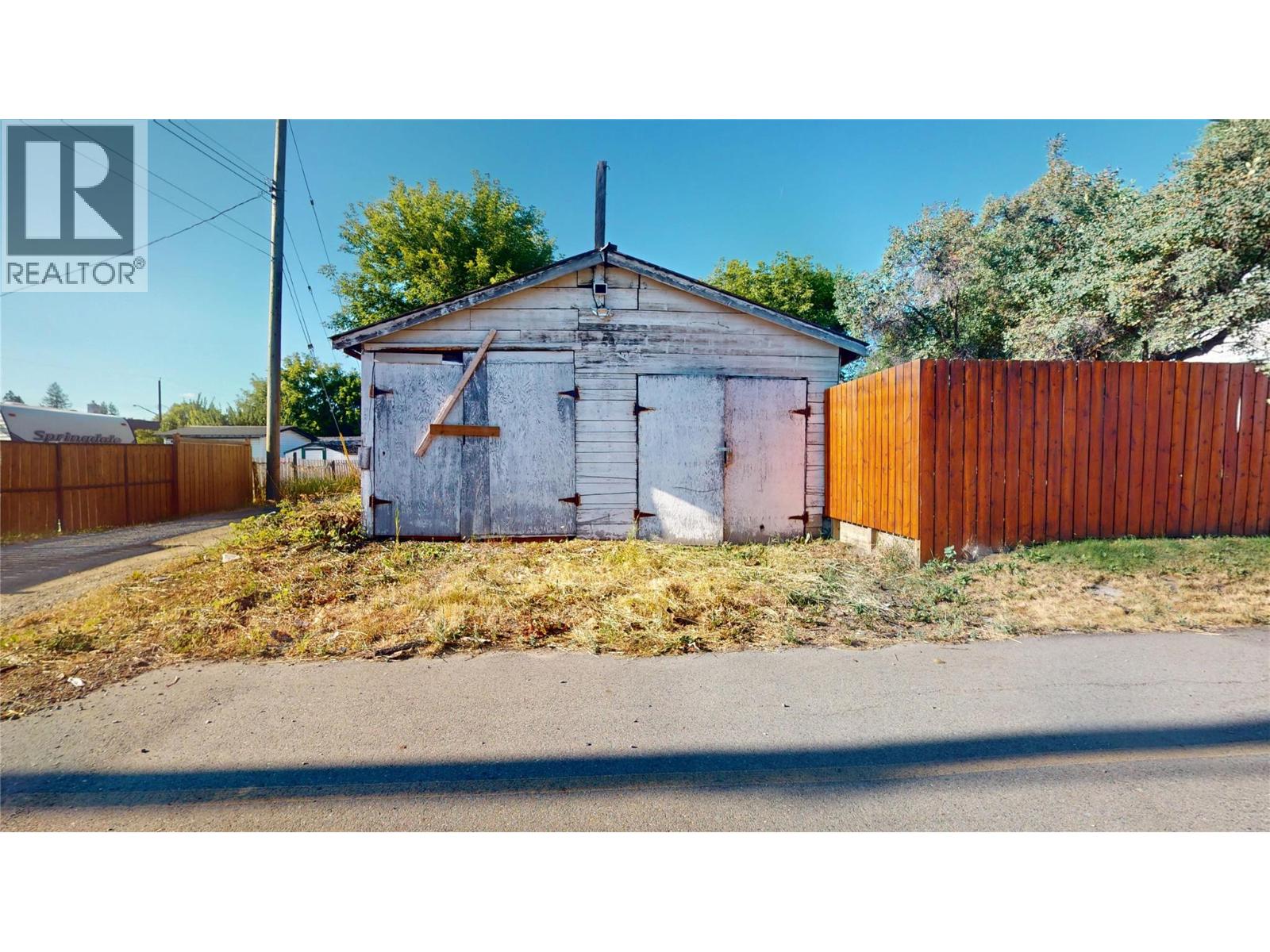 200 5th Avenue S, Cranbrook, British Columbia  V1C 2G4 - Photo 33 - 10396108