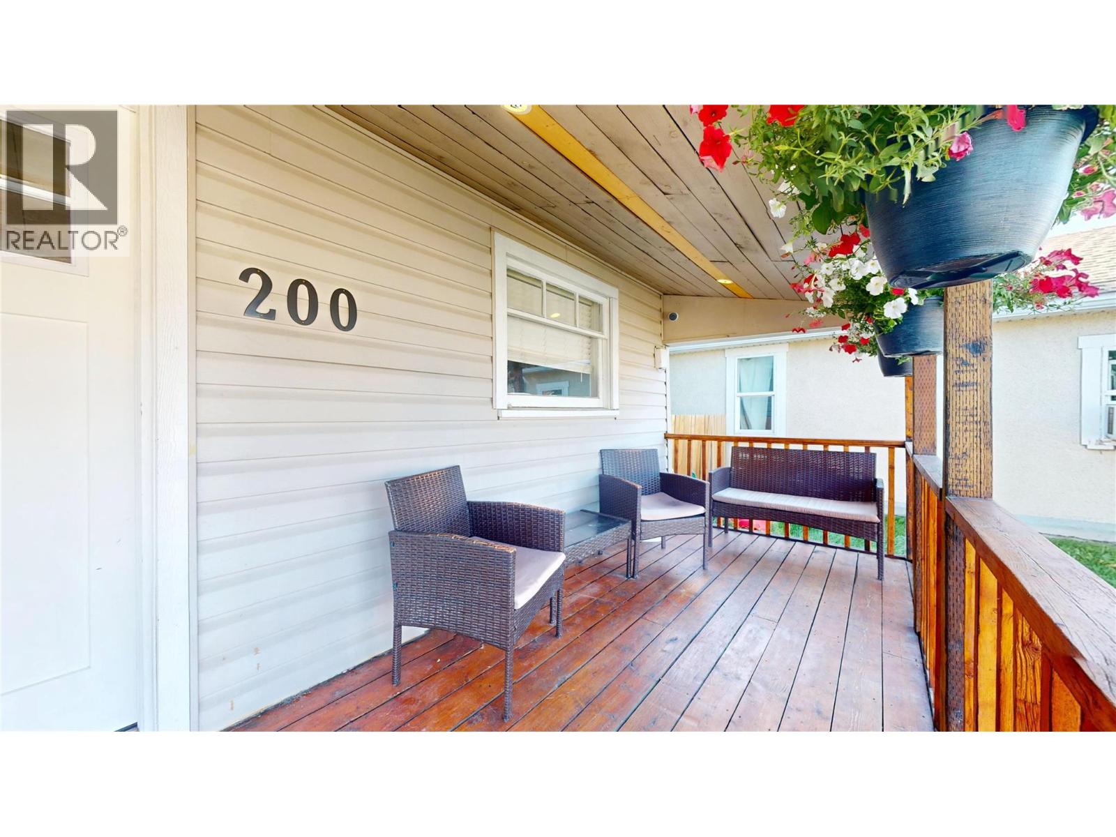 200 5th Avenue S, Cranbrook, British Columbia  V1C 2G4 - Photo 4 - 10396108