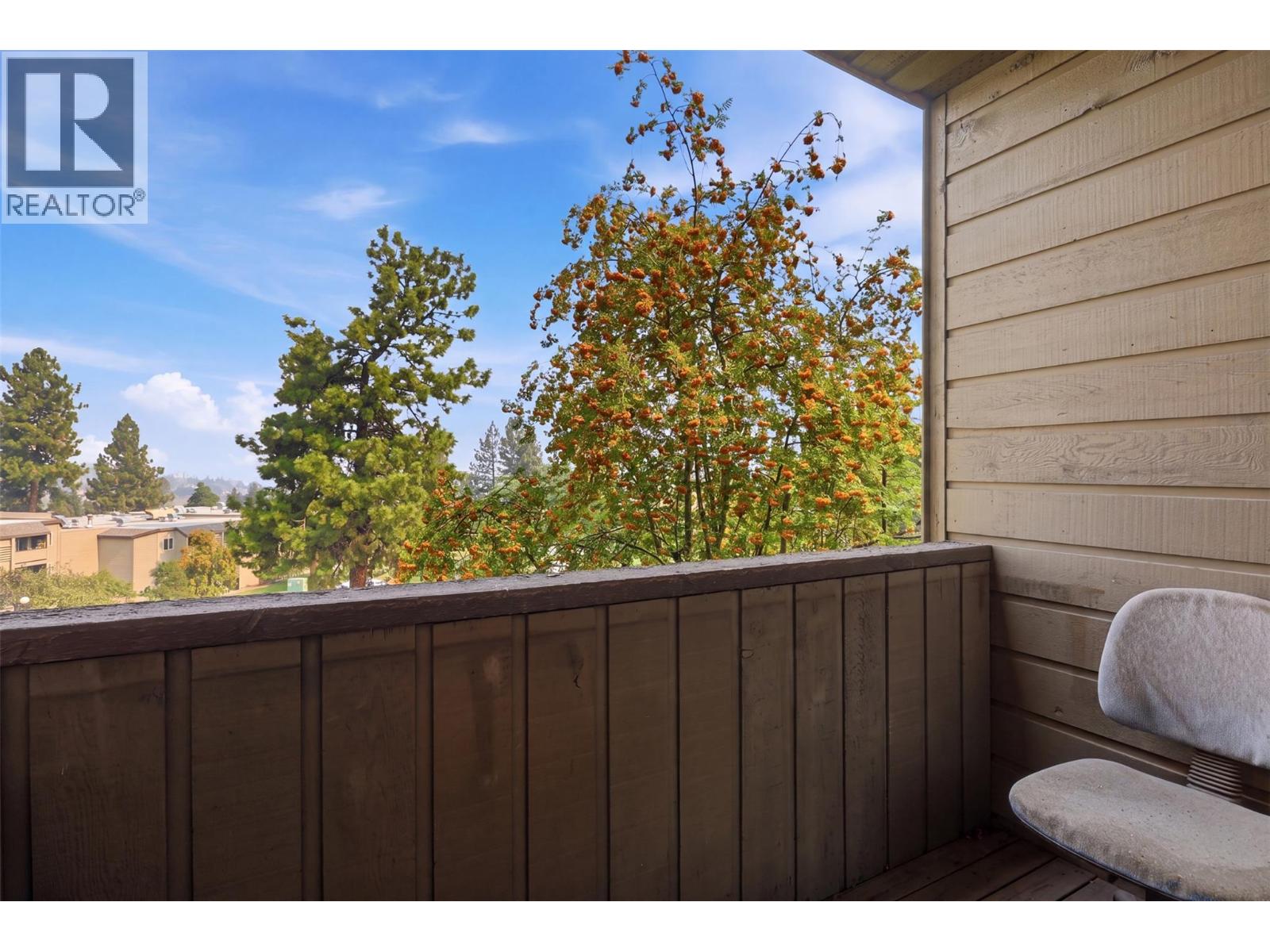 1560 Summit Drive Unit# 224, Kamloops, British Columbia  V2E 1R5 - Photo 10 - 10396188