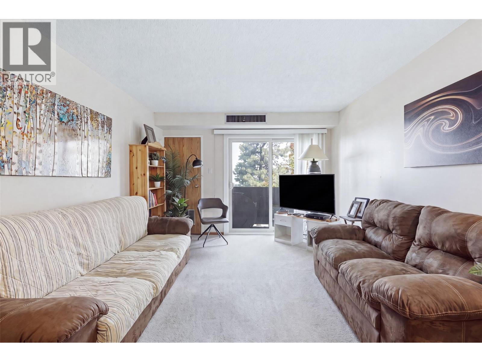 1560 Summit Drive Unit# 224, Kamloops, British Columbia  V2E 1R5 - Photo 8 - 10396188