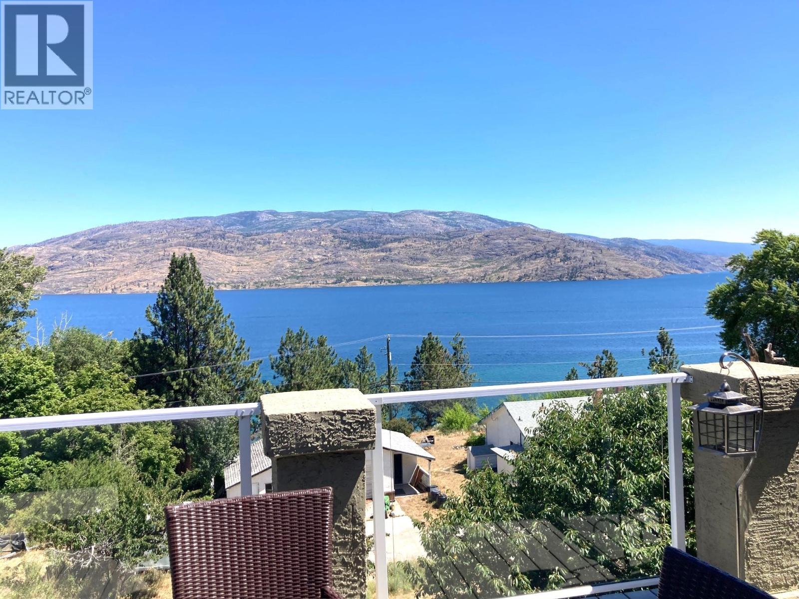6515 Ferguson Place, Peachland, British Columbia  V0H 1X7 - Photo 2 - 10396111