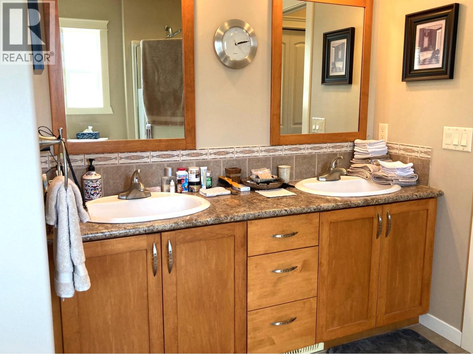 6515 Ferguson Place, Peachland, British Columbia  V0H 1X7 - Photo 27 - 10396111