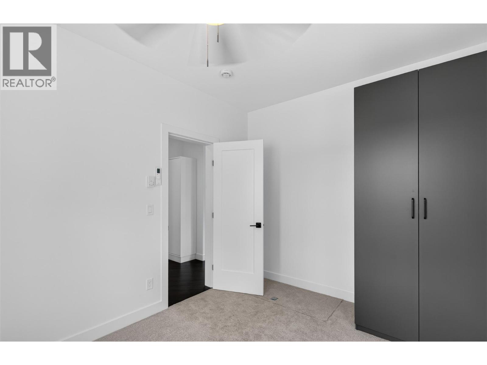 630 Okanagan Se Avenue, Salmon Arm, British Columbia  V1E 1G7 - Photo 13 - 10396119