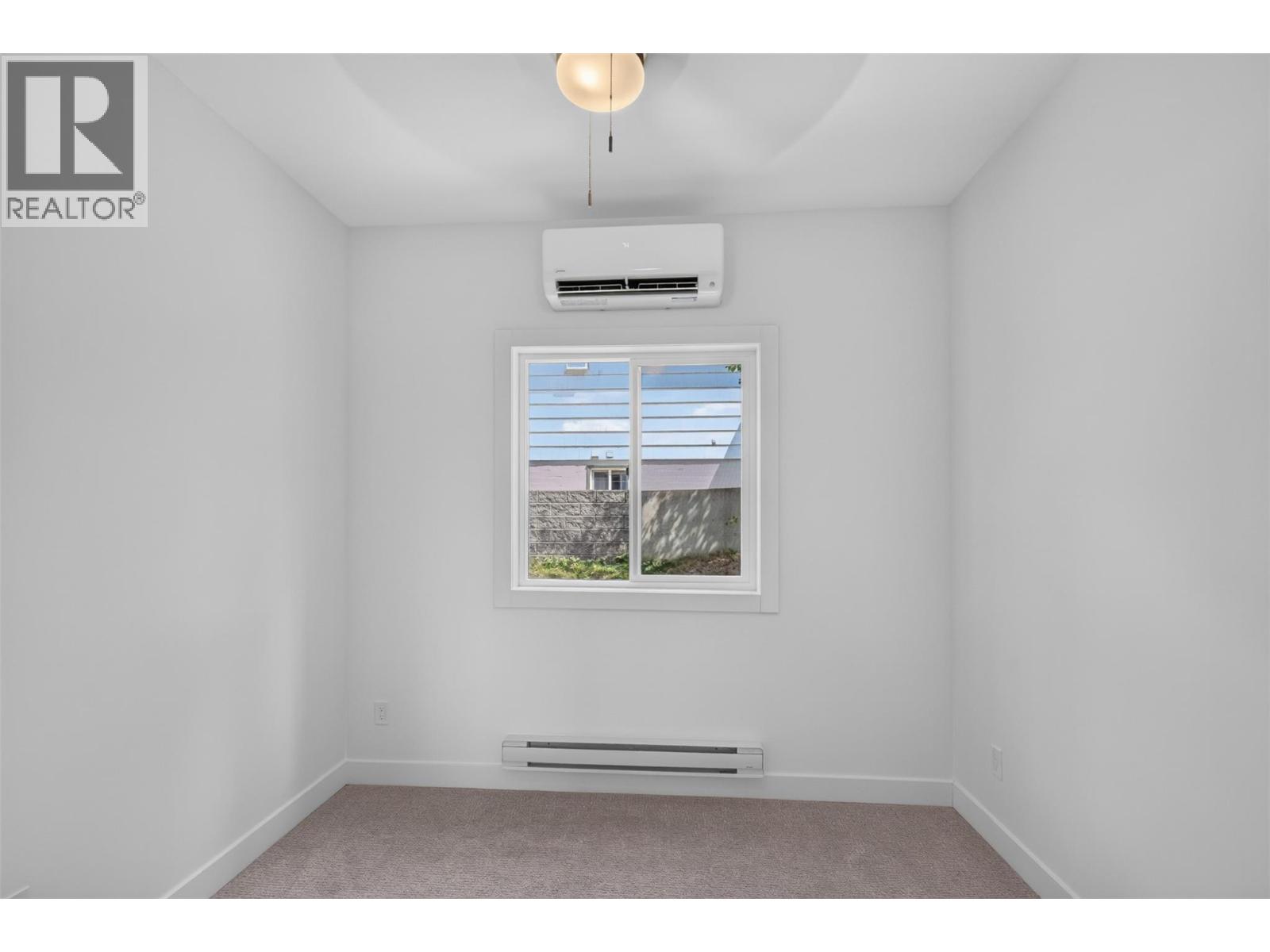 630 Okanagan Se Avenue, Salmon Arm, British Columbia  V1E 1G7 - Photo 16 - 10396119
