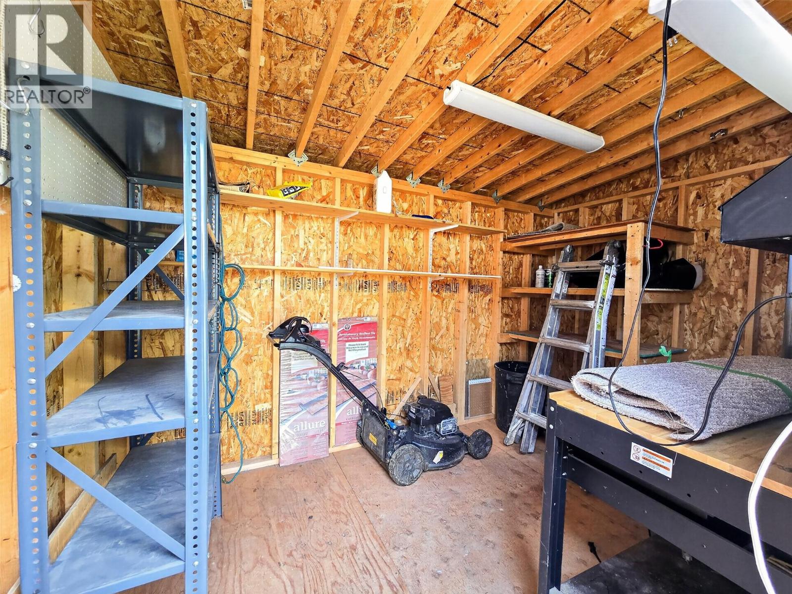 630 Okanagan Se Avenue, Salmon Arm, British Columbia  V1E 1G7 - Photo 32 - 10396119