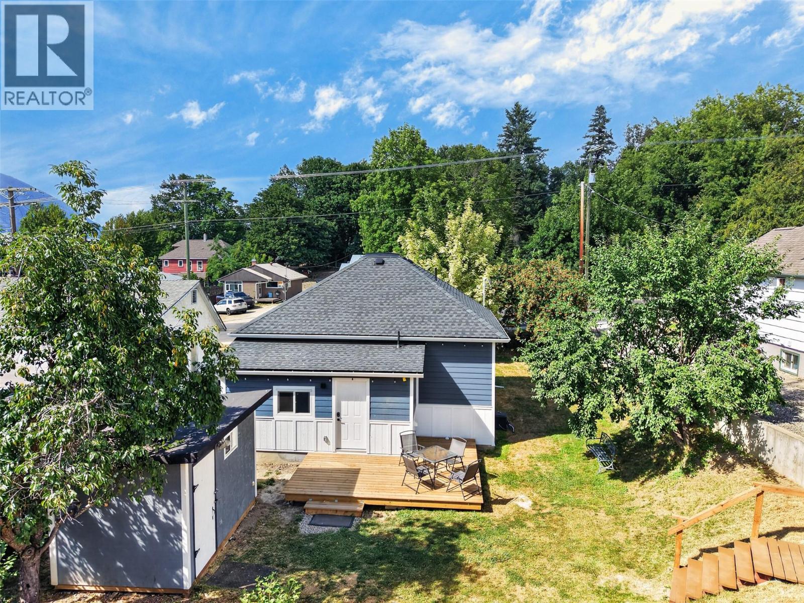 630 Okanagan Se Avenue, Salmon Arm, British Columbia  V1E 1G7 - Photo 34 - 10396119