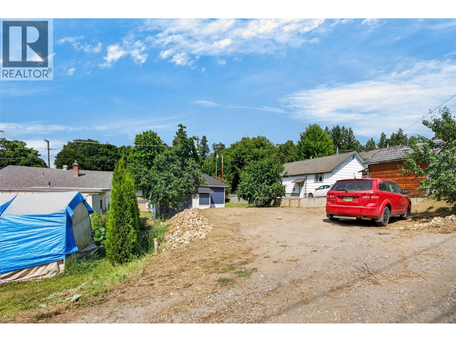 630 Okanagan Se Avenue, Salmon Arm, British Columbia  V1E 1G7 - Photo 38 - 10396119