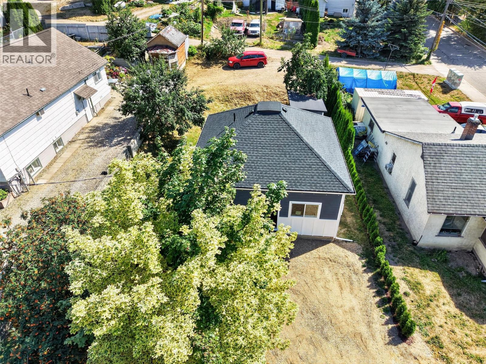 630 Okanagan Se Avenue, Salmon Arm, British Columbia  V1E 1G7 - Photo 45 - 10396119
