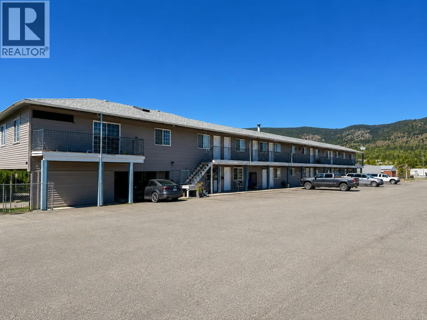 2697 Nicola Avenue, Merritt, British Columbia  V1K 1B8 - Photo 2 - 10396244