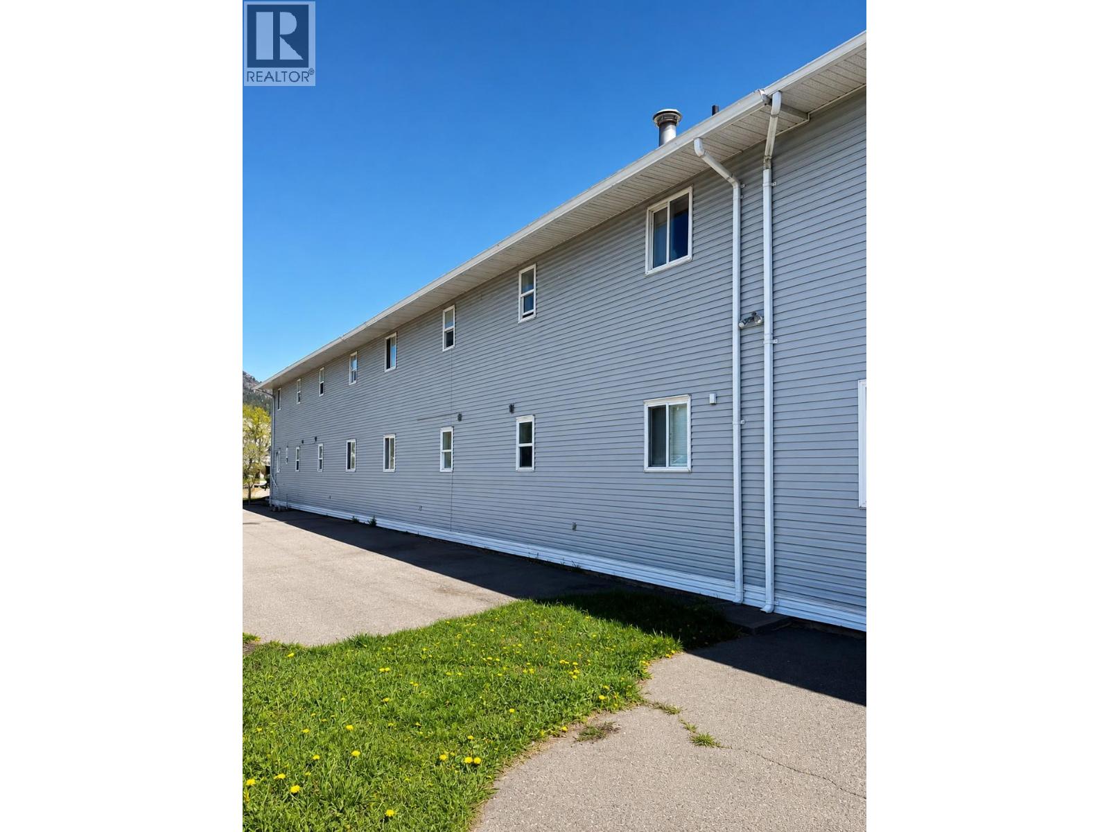 2697 Nicola Avenue, Merritt, British Columbia  V1K 1B8 - Photo 4 - 10396244