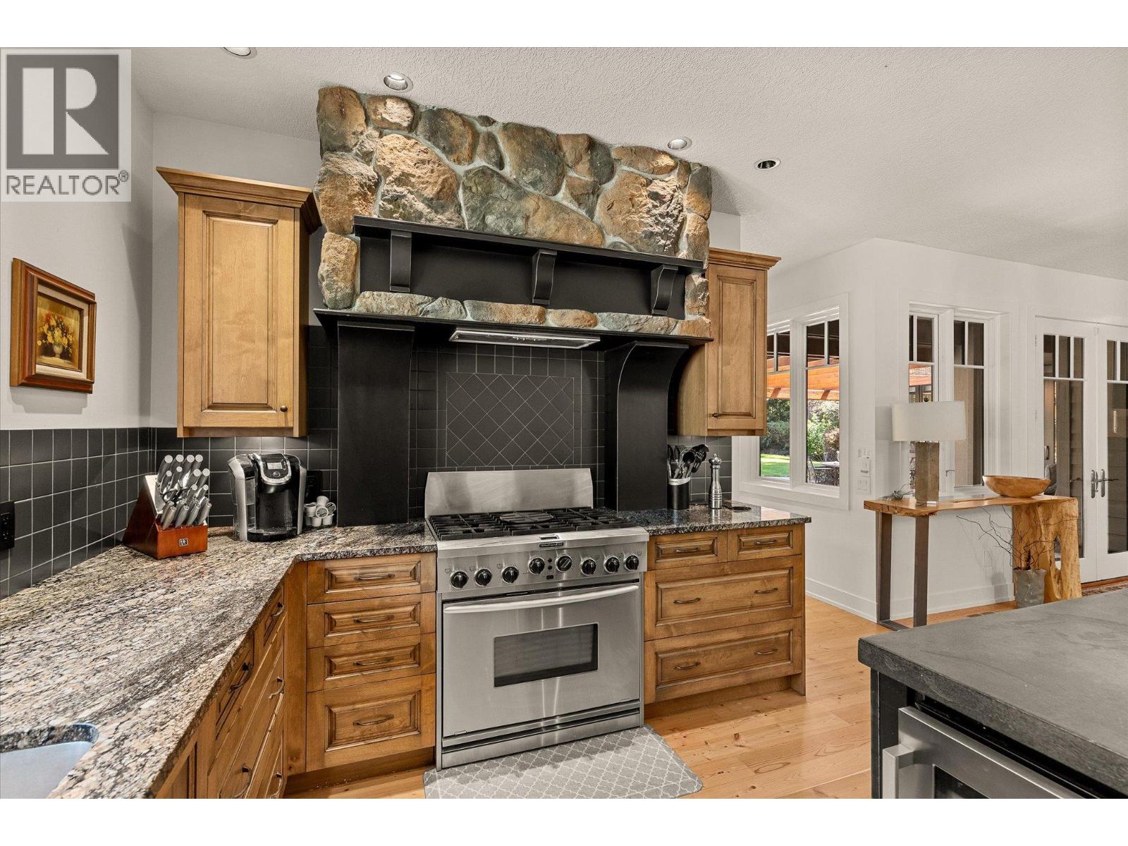 4295 Hobson Road, Kelowna, British Columbia  V1W 1Y4 - Photo 14 - 10396236