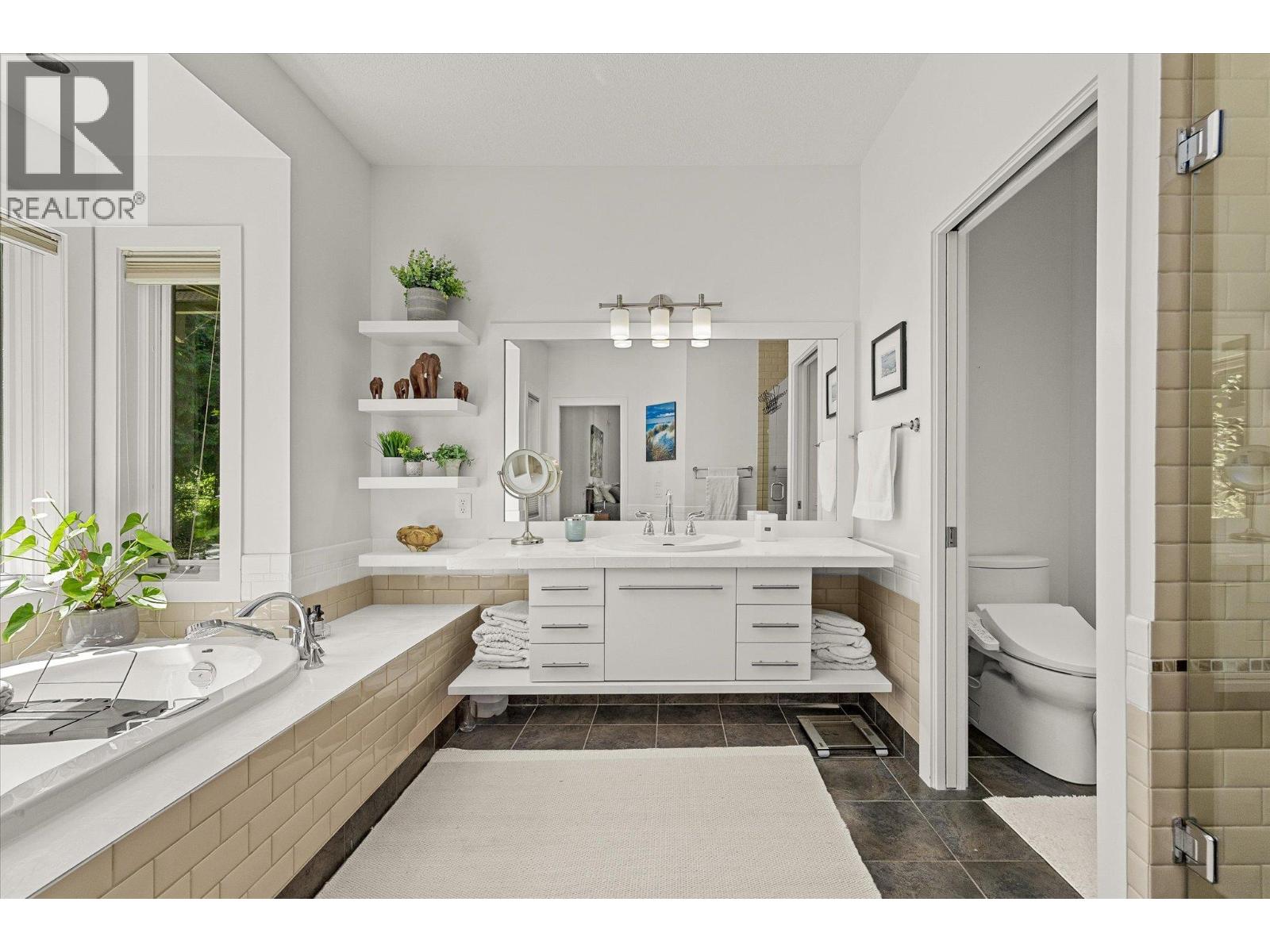 4295 Hobson Road, Kelowna, British Columbia  V1W 1Y4 - Photo 23 - 10396236