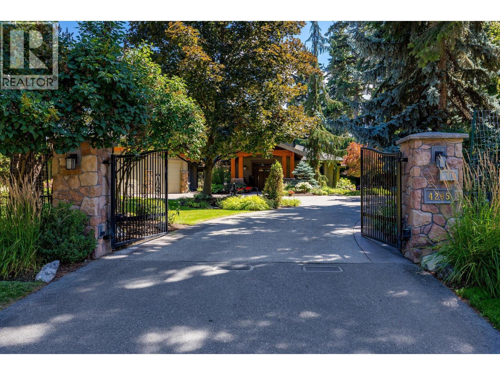 4295 Hobson Road, Kelowna, British Columbia  V1W 1Y4 - Photo 80 - 10396236