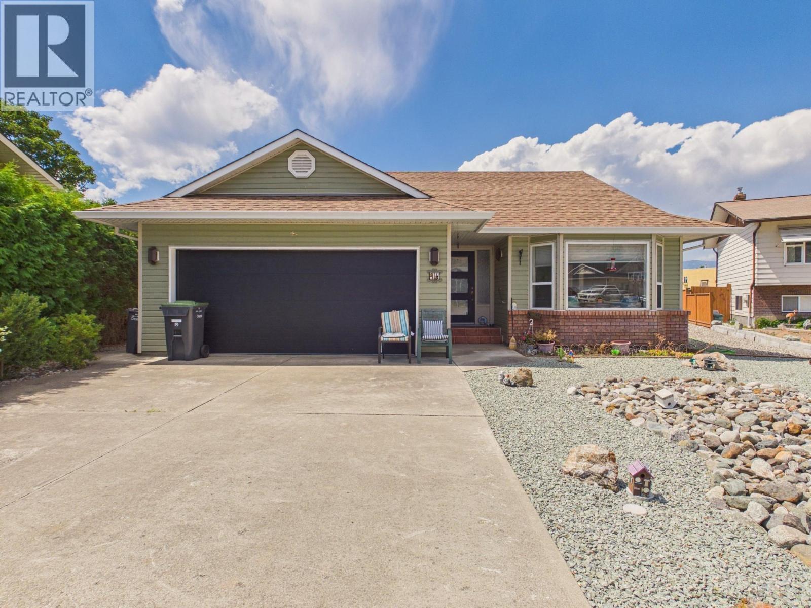 14 Poplar Court, Osoyoos, British Columbia  V0H 1V5 - Photo 1 - 10396201