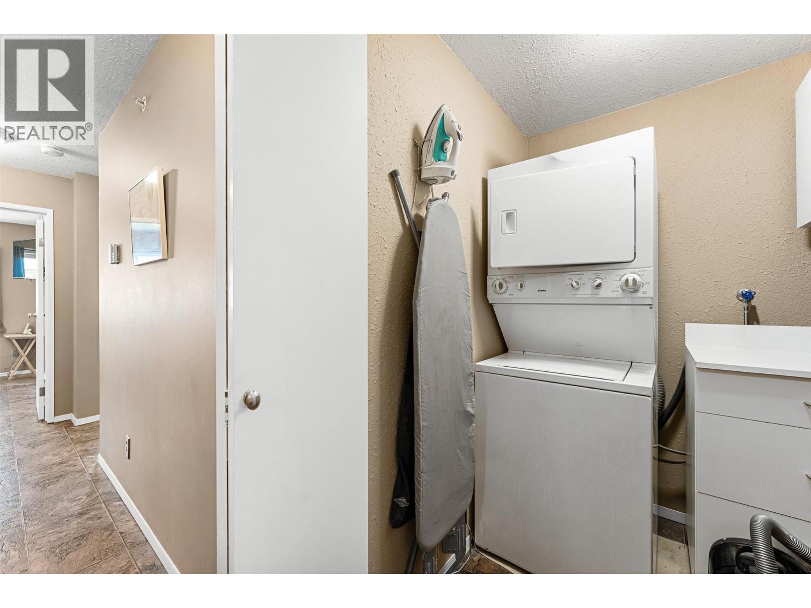 284 Yortkton Avenue Unit# 205, Penticton, British Columbia  V2A 3V5 - Photo 22 - 10396293
