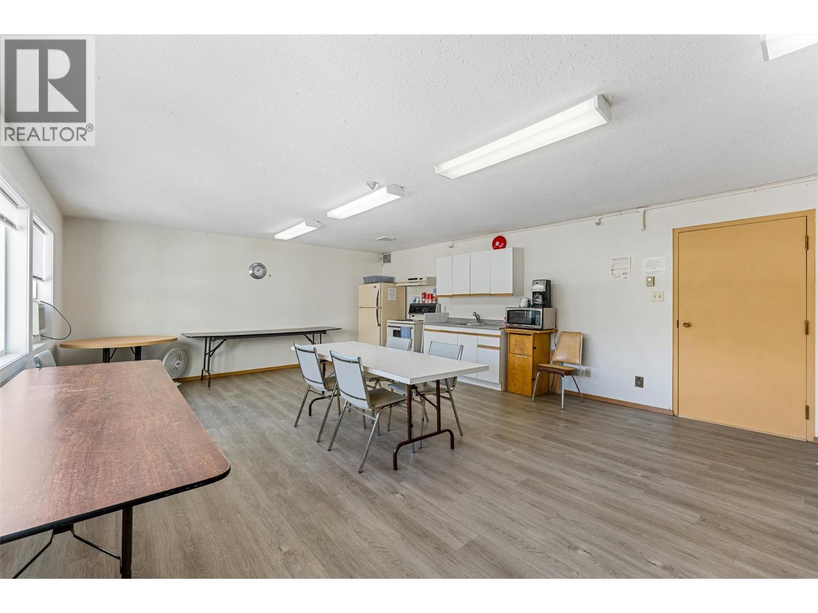284 Yortkton Avenue Unit# 205, Penticton, British Columbia  V2A 3V5 - Photo 24 - 10396293
