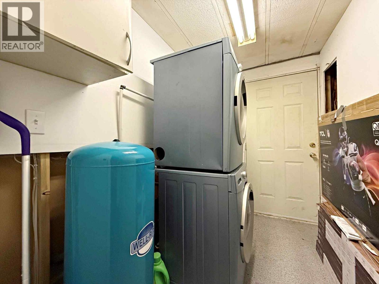9872 Institute Street, Little Fort, British Columbia  V0E 1C0 - Photo 21 - 10396367