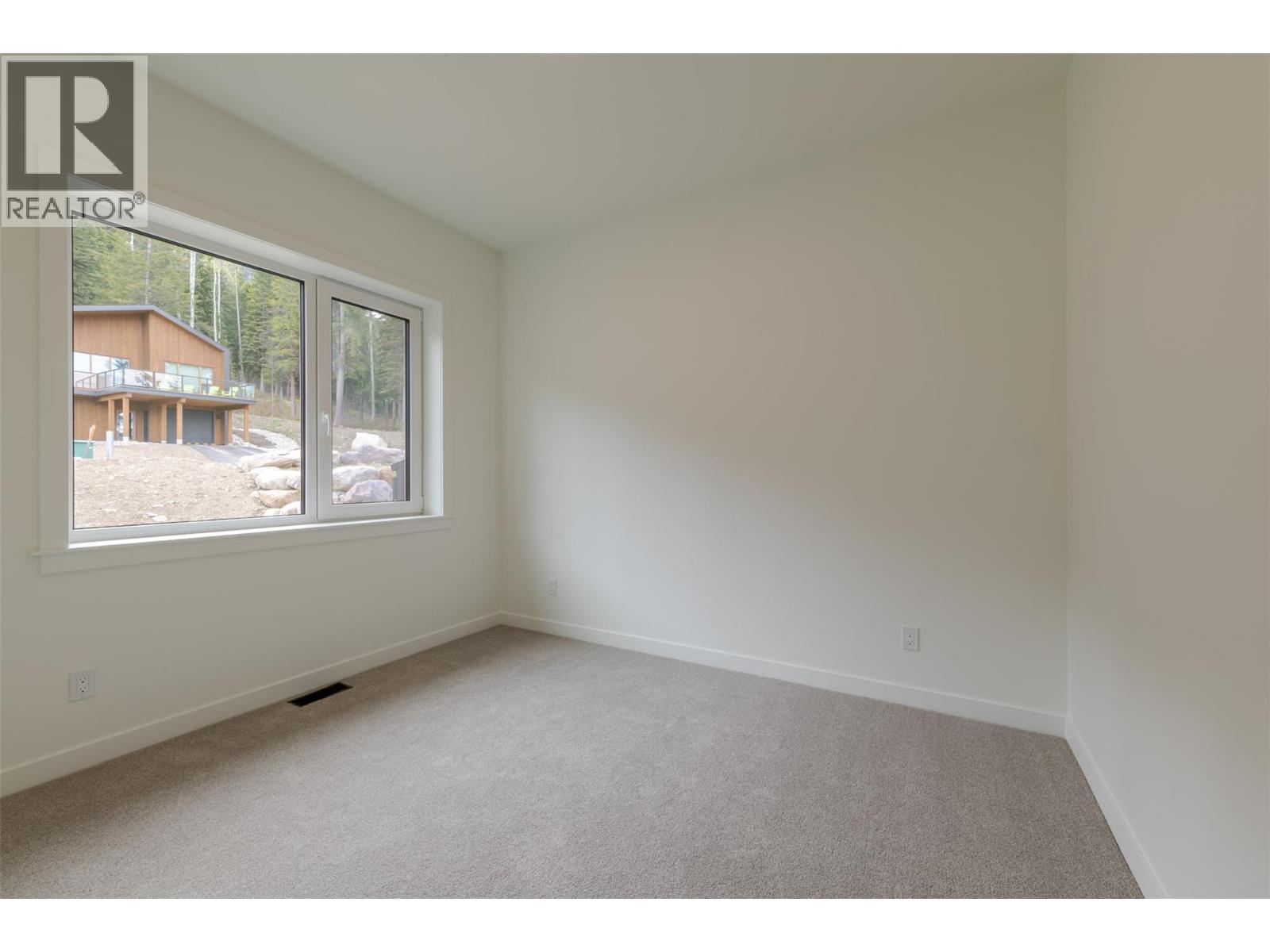 1654 Howse Pass, Golden, British Columbia  V0A 1H0 - Photo 30 - 10396351