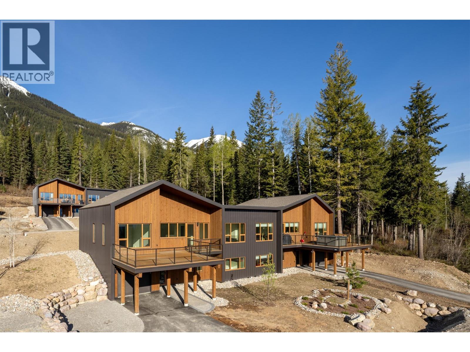 1654 Howse Pass, Golden, British Columbia  V0A 1H0 - Photo 49 - 10396351