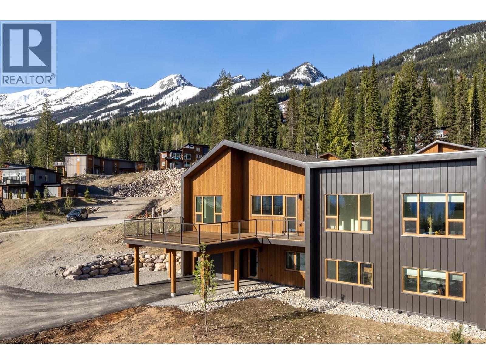 1654 Howse Pass, Golden, British Columbia  V0A 1H0 - Photo 50 - 10396351