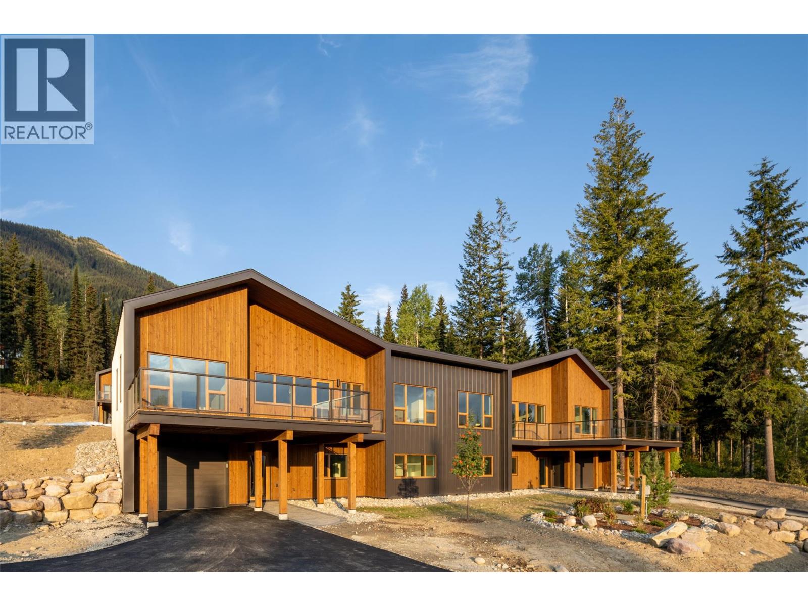 1654 Howse Pass, Golden, British Columbia  V0A 1H0 - Photo 59 - 10396351