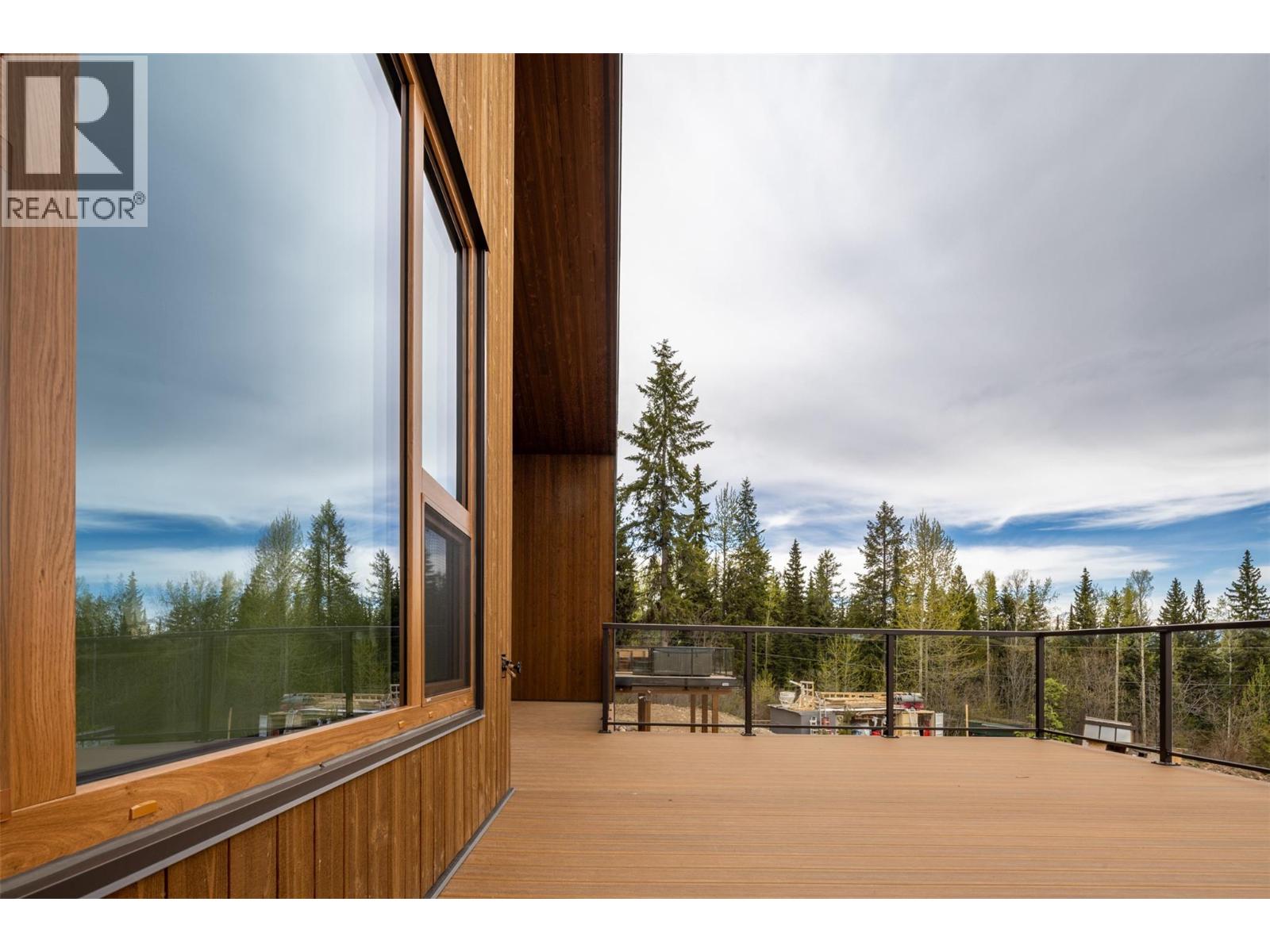 1654 Howse Pass, Golden, British Columbia  V0A 1H0 - Photo 7 - 10396351