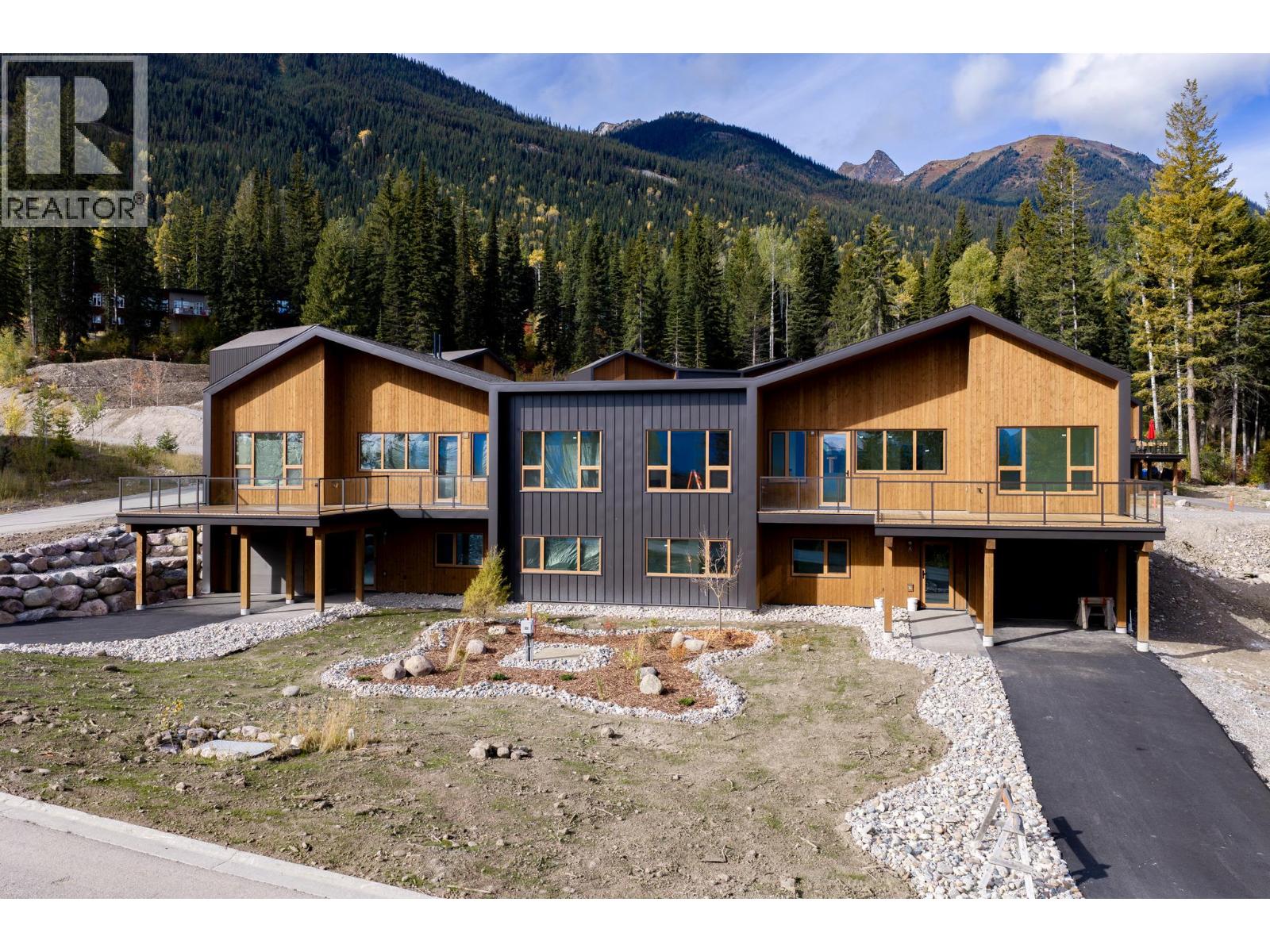 1654 Howse Pass, Golden, British Columbia  V0A 1H0 - Photo 94 - 10396351