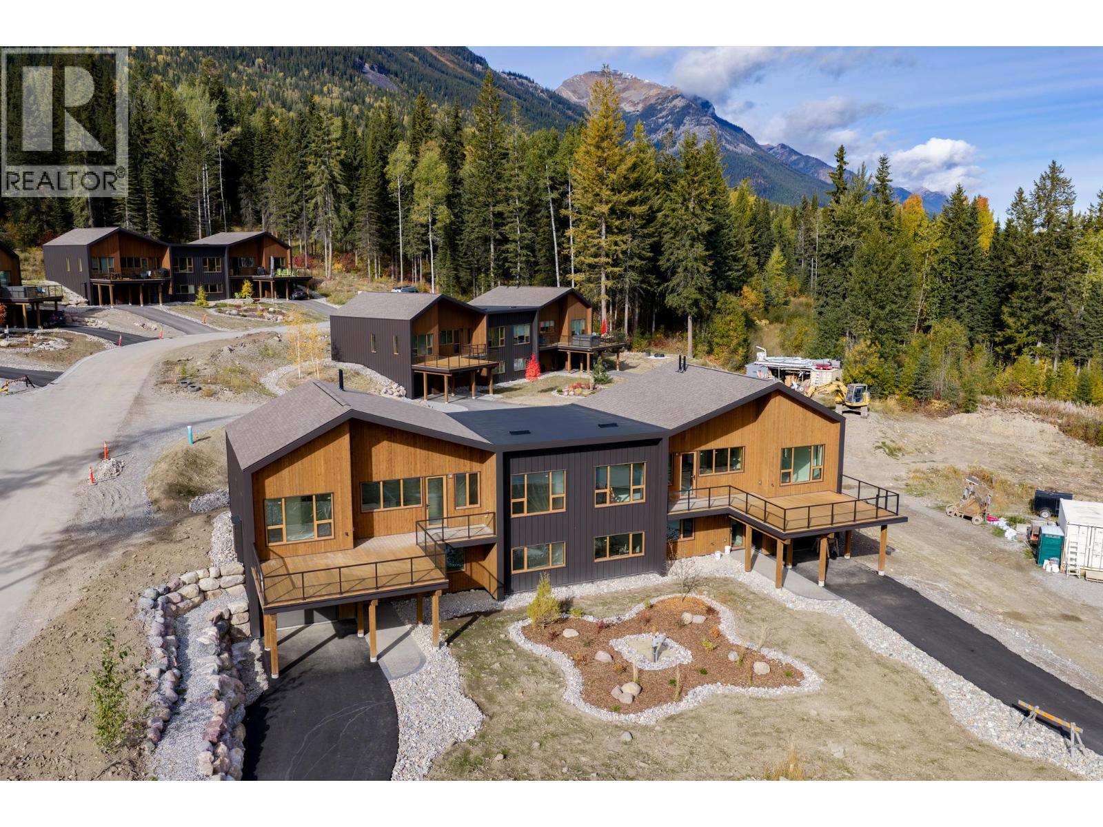 1654 Howse Pass, Golden, British Columbia  V0A 1H0 - Photo 96 - 10396351