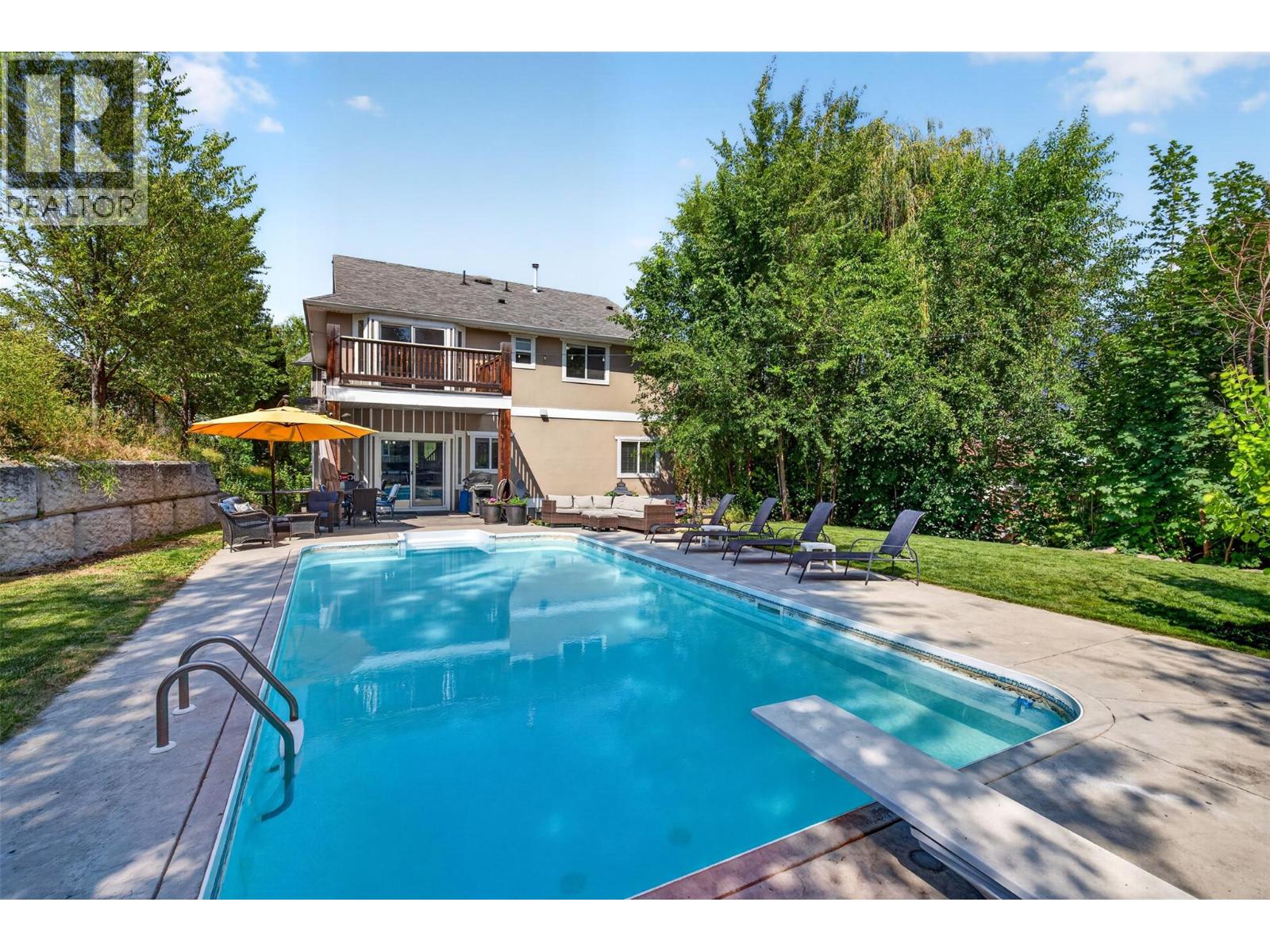 1669 Autumn Road, Kelowna, British Columbia  V1P 1E8 - Photo 2 - 10396202