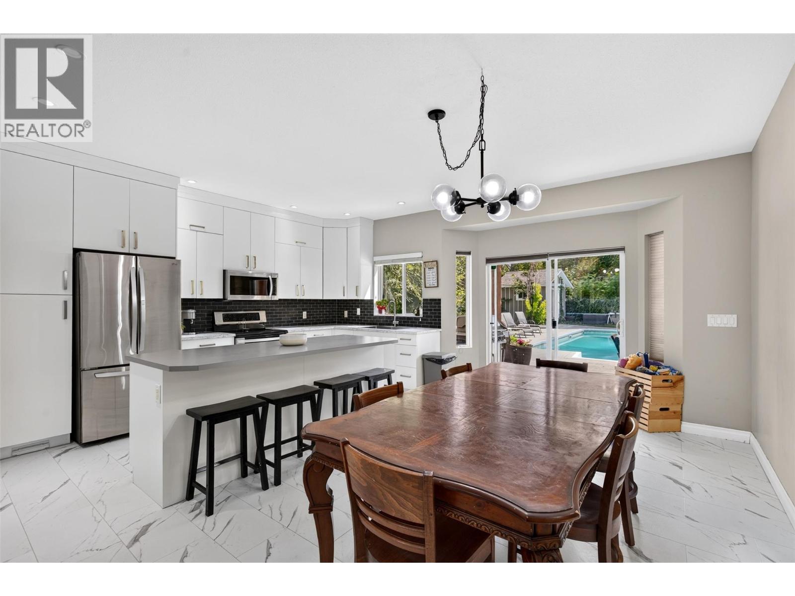 1669 Autumn Road, Kelowna, British Columbia  V1P 1E8 - Photo 7 - 10396202