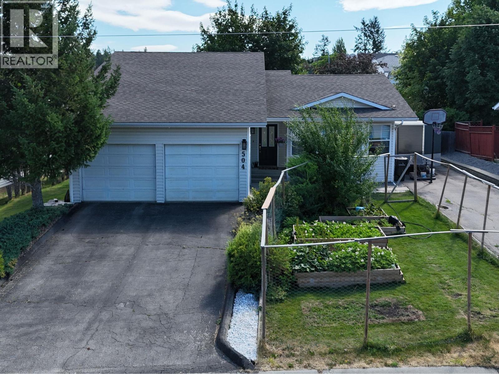 504 30th Avenue S, Cranbrook, British Columbia  V1C 6H1 - Photo 1 - 10396326