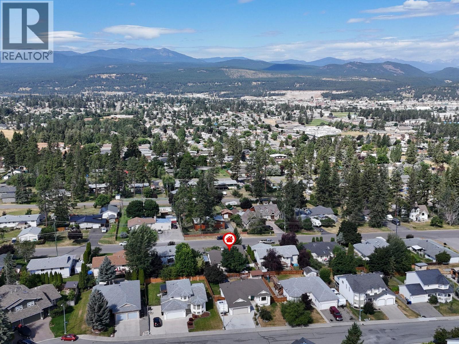 504 30th Avenue S, Cranbrook, British Columbia  V1C 6H1 - Photo 4 - 10396326