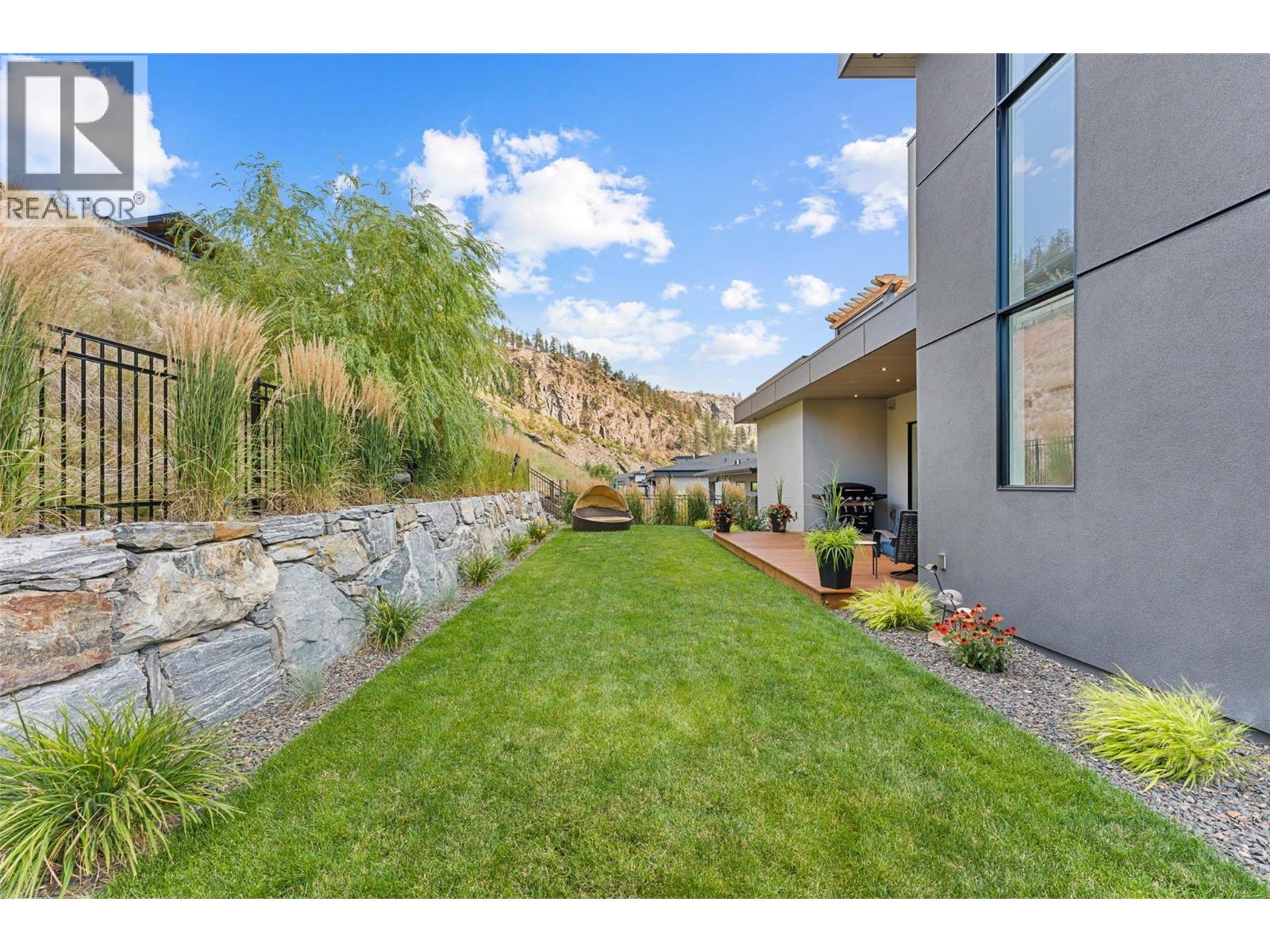 9829 Beacon Hill Crescent, Lake Country, British Columbia  V4V 0A9 - Photo 25 - 10396222