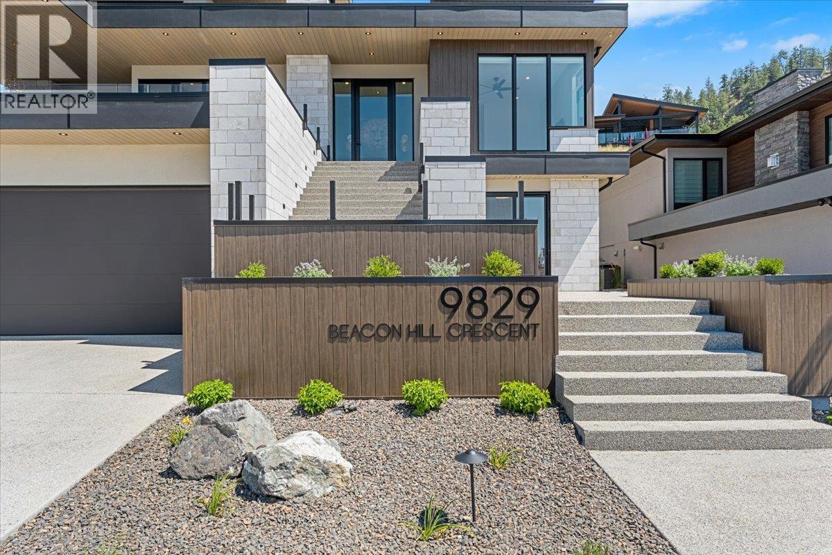 9829 Beacon Hill Crescent, Lake Country, British Columbia  V4V 0A9 - Photo 3 - 10396222