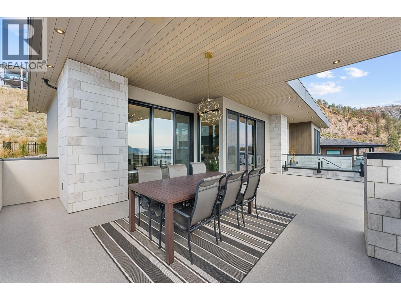 9829 Beacon Hill Crescent, Lake Country, British Columbia  V4V 0A9 - Photo 31 - 10396222