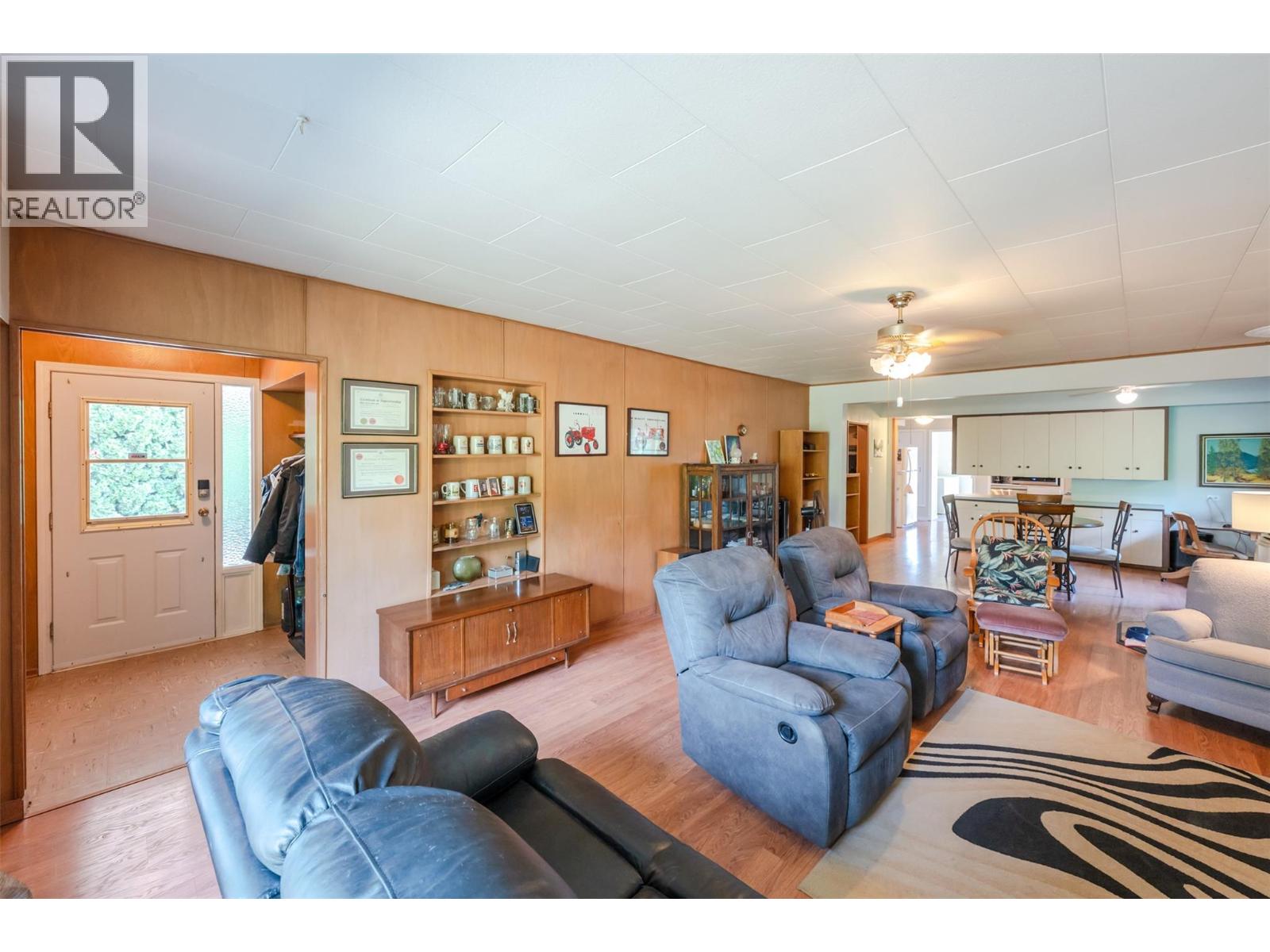 5401 Highway 97, Oliver, British Columbia  V0H 1T1 - Photo 8 - 10396334